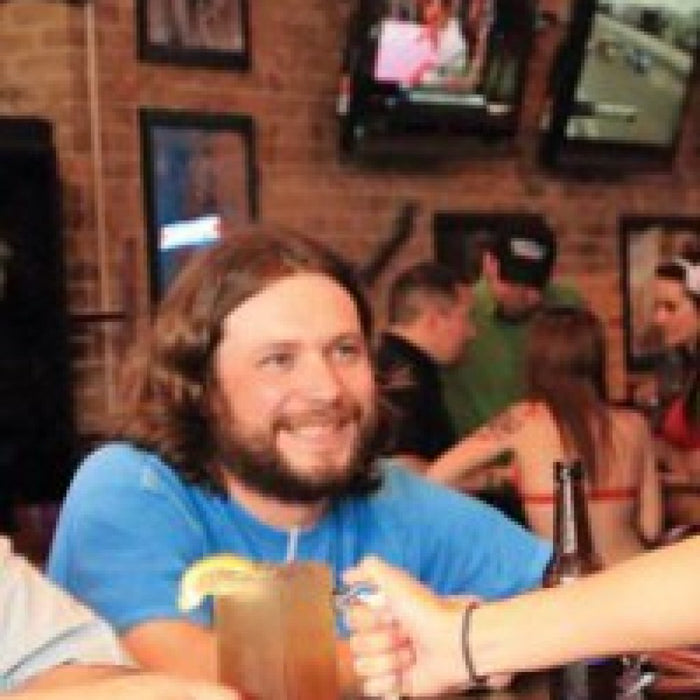 A Quick Guide to Dive Bars with Table Shuffleboard