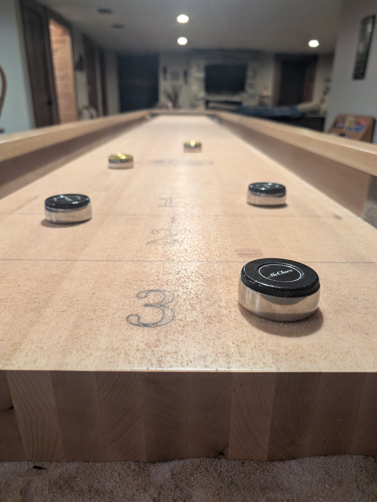 A Quick Guide to Standard Table Shuffleboard Rules